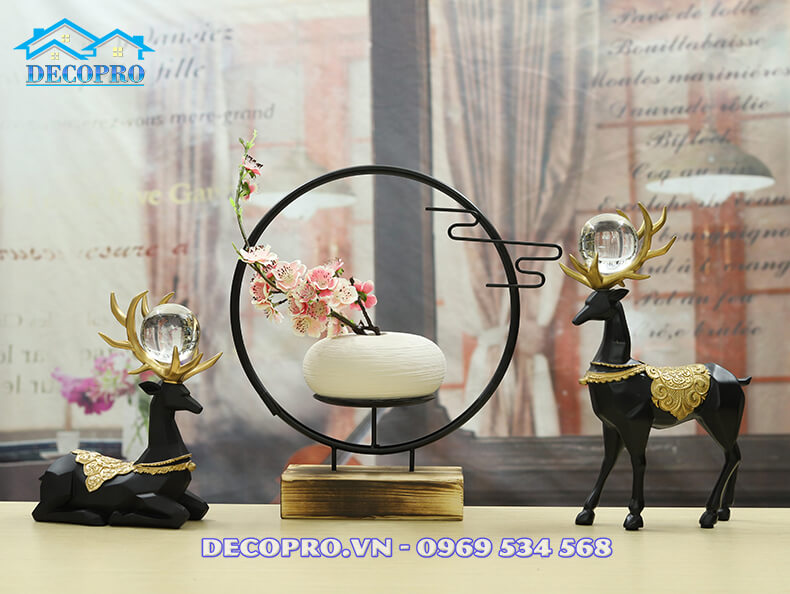 Cặp hươu tài lộc và bình hoa gốm decor KS016 – đồ trang trí phòng ngủ sang trọng tôn vẻ đẹp đẳng cấp của không gian riêng tư