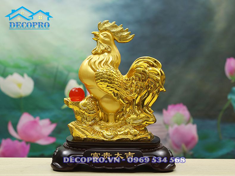 Tượng gà vàng tại Shop bán đồ trang trí nhà và quà tặng tân gia Decopro.vn