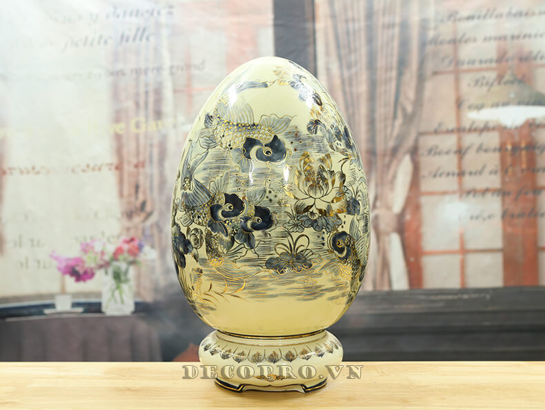 Trứng tài lộc gốm sứ men rạn Chu Đậu được vẽ vàng 24k nguyên chất, tôn chất thượng hạng của sản phẩm