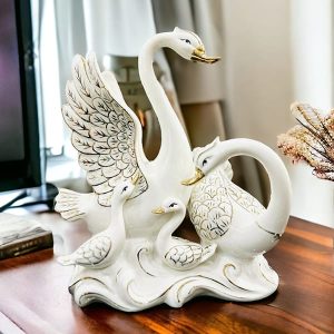 Gia Đình Hạnh Phúc Thiên Nga Vẽ Vàng KTV031 A3