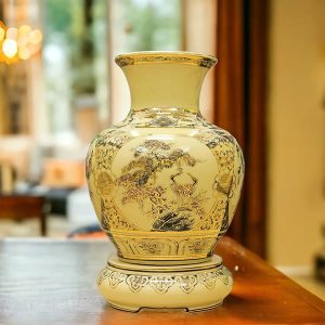 Bình hoa gốm Chu Đậu vẽ vàng tứ cảnh