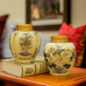 Hũ đựng trà chu đậu vẽ vàng 24k