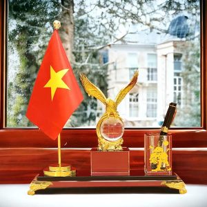 Khay Đựng Bút Pha Lê "Đại Bàng" QTV004