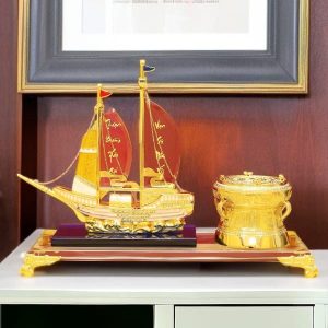 Trống đồng thuận buồm xuôi gió