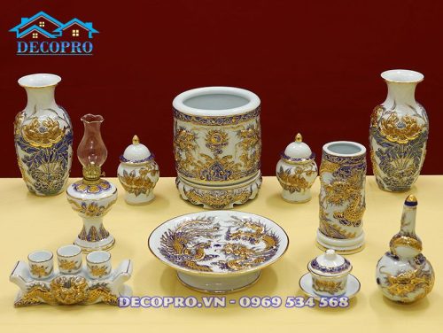 Nên đặt bát hương trước hay sau mâm ngũ quả để thu hút tài lộc