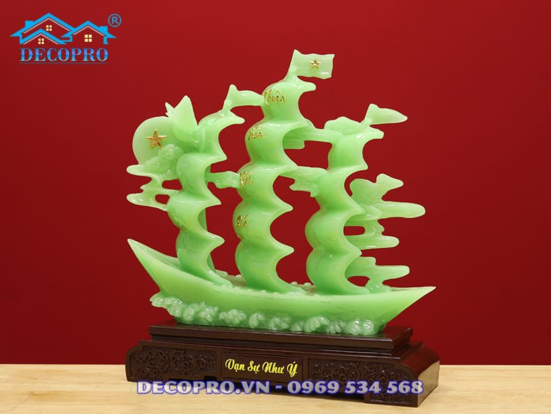 Qua-tang-thuan-buom-xuoi-gio-da-ngoc-3