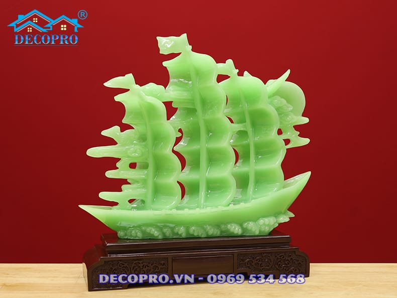 Qua-tang-thuan-buom-xuoi-gio-da-ngoc-4