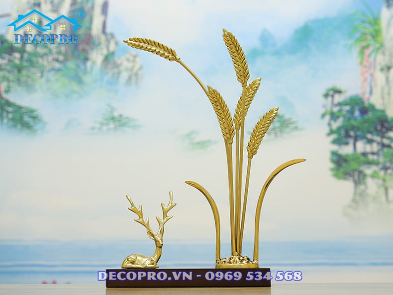 Decor-lua-vang-dong-nguyen-chat-8